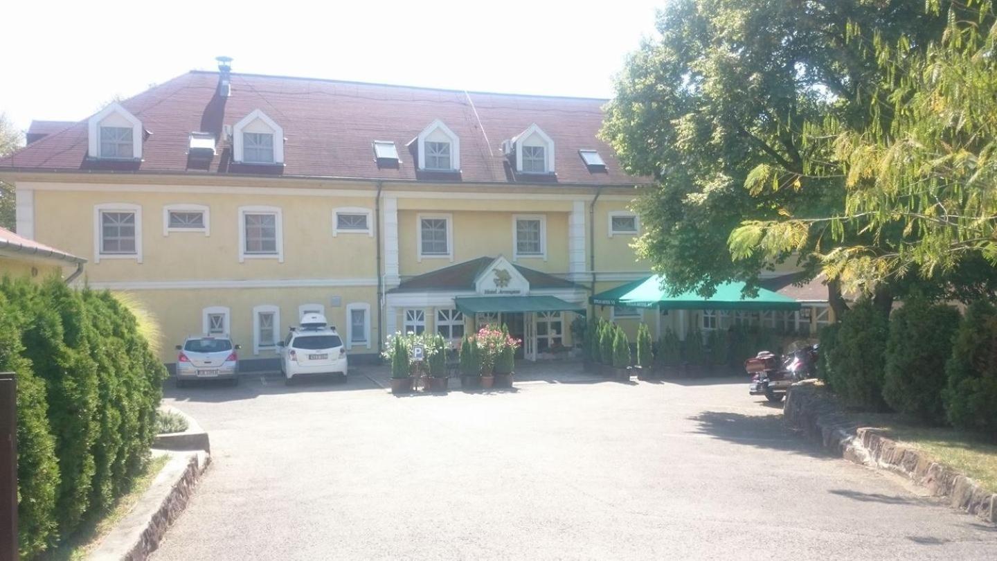 Hotel Aranysas Alsóörs Kültér fotó